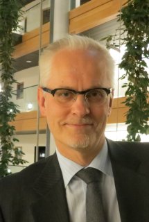 Europarlamentaarikko Petri Sarvamaa