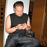 Andrey Serov haluaa olla yksin. Kuva: Kaisa Erola/YLE.