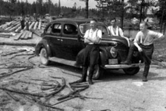 Kuva: Armeijan huoltojoukkojen sotilaita.
(1943)
Eino Nurmi