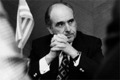 Kuva: Andreas Papandreou Suomen vierailulla.
(1971)
Pressfoto