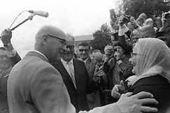 Kuva: Ruotsin p��ministeri Tage Erlander ja presidentti Urho Kekkonen 
matkalla Savossa.
(1967)
Kalle Kultala