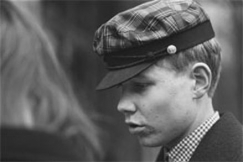 Kuva: Kasvoja kadulta -kiertohaastattelu.(1960-luku) Kalle Kultala