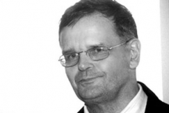 Kuva: G�sta �gren.
(1992)
Seppo Sarkkinen.