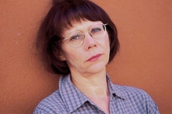 Kuva: Kristina Carlson. (Otava) Sari Poij�rvi.