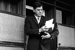 Kuva: Pääjohtaja Eino S. Repo. Repo oli Yleisradion pääjohtajana 1965-69
ja sen jälkeen ääniradion
johtajana vuoteen 1974.
(1968)
Håkan Sandblom Kuva: Pääjohtaja Eino S. Repo. Repo oli Yleisradion pääjohtajana 1965-69
ja sen jälkeen ääniradion
johtajana vuoteen 1974.
(1968)
Håkan Sandblom
