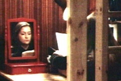 Kuva: Kirjailija Anja Kauranen työhuoneessaan. (1979) YLE kuvanauha. Kuva: Kirjailija Anja Kauranen työhuoneessaan. (1979) YLE kuvanauha.