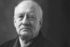 Kuva: Kirjailija Harri Tapper. Kuvaaja: Vertti Ter�svuori. 