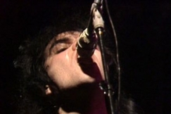 Kuva: M�ns Kullman Hefty Load -yhtyeest�. (1984) YLE kuvanauha.