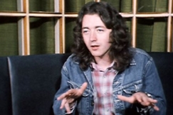 Kuva: Muusikko Rory Gallagher. (1975) YLE kuvanauha.