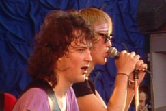 Kuva: Eppu Normaali Provinssirockissa 1986. YLE kuvanauha.