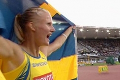 Kuva: Naisten 7-ottelun maailmanmestari Carolina Kl�ft. (2005) YLE kuvanauha.