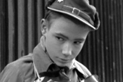 Kuva: Teinirakkaus syttyy kyr�illen. YLE kuvanauha.