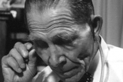 Kuva: Arkkiatri Arvo Ylpp�. YLE kuvanauha.