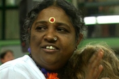 Kuva: �iti Amma Helsingiss�. (1998) YLE kuvanauha.