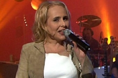 Kuva: Maarit Hurmerinta. (2003) YLE kuvanauha.