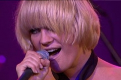 Kuva: Jonna Kosonen. (2004) YLE kuvanauha.