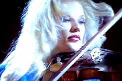 Kuva: Linda Lampenius. (1996) YLE kuvanauha.