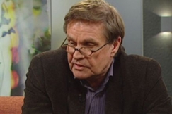 Kuva: Kirjailija Hannu M�kel� (2008) YLE kuvanauha