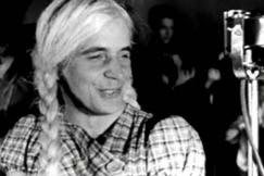 Kuva: Amalia Kaalikurki esiintyy (1939). YLE kuvanauha.