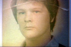 Kuva: Pekka Tuukkanen Kadonneet-ohjelmassa. (2010) Kuva Yle kuvanauha.