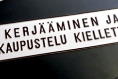 Kuva: Kieltotaulu, jossa teksti 