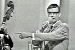 Kuva: Juha Vainio Kulttuuritalon lavalla (1968). Yle kuvanauha.