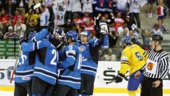 Kuva: Leijonat juhlivat Jarkko Immosen 1-1-maalia. Kuva: Tomi H�nninen
