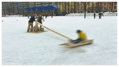 napakelkka käytössä (copyright YLE/videokuvaa)