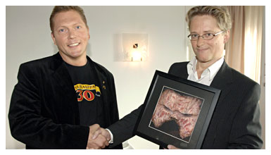 Vesa keskinen ja Mikael Jungner (kuva Jyrki Valkama/YLE Kuvapalvelu))