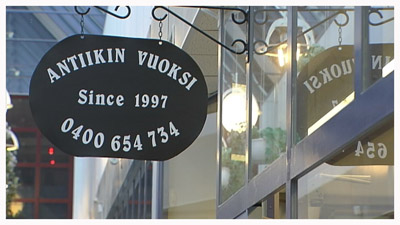 liikkeen kyltti (copyright YLE/videokuvaa)