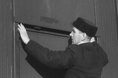 Kuva: Porkkalan l�pi kulki maailman pisin tunneli, kuten Suomessa vitsailtiin. YLE kuvanauha.