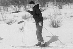 Kuva: Kekkonen hiihtoretkell� Lapissa 1963. YLE kuvanauha.