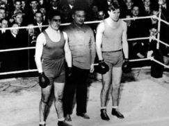 Kuva: Gunnar B�rlund oikealla
(1930-luku)
Pressfoto