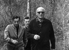 Kuva: Presidentti Urho Kekkonen 
osallistuu Paavon polku 
-kuntotapahtumaan 
Upinniemen maisemissa.
(1964)
Kalle Kultala