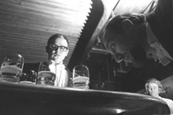 Kuva: Herroja ravintolassa.
(1960-luku)
Kalle Kultala