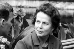 Kuva: Helvi Sipil�
(My�h�isuutiset 17.7.1964)
YLE Kuvanauha
