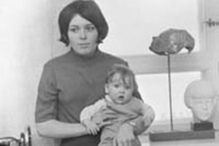 Kuva: Koti�idin ty�p�iv� l�hi�ss�. 
(1960-luku)
Kalle Kultala