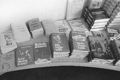 Kuva: Neuvostovastaista kirjallisuutta 
suomennettuna.
(1977)
Kalle Kultala