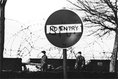 Kuva: Pohjois-Irlanti. Londonderry. (1974) Mikko Nurmi.