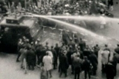 Kuva: Mellakka Frankfurtissa 22.9.1968. Pressfoto.