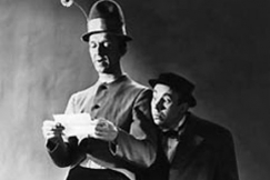 Kuva: Pekka Puup�� ja h�nen
yst�v�ns� P�tk�.
Roolikuva 1953.
Esa Pakarinen ja Masa Niemi.
Suomen elokuva-arkisto