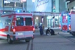 Kuva: Pelastusautoja Myyrm�ess� 11.10.2002