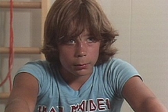 Kuva: Nuori poika kertoo kiusaamisesta ja yst�vyydest�. YLE kuvanauha.