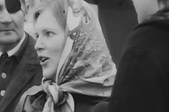 Kuva: Gallup-haastattelu Helsingiss�. (1970) YLE kuvanauha.