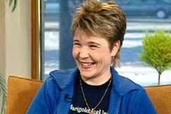 Kuva: Marigold IceUnityn valmentaja Anu J��skel�inen. (2004) YLE kuvanauha.