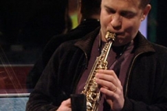 Kuva: Jukka Perko. (2004) YLE kuvanauha.