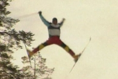 Kuva: Freestyle-laskija Tapio Luusua hypp��. (1998) YLE kuvanauha.