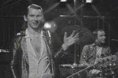 Kuva: Cisse H�kkinen ja Remu Aaltonen. (1973) YLE kuvanauha.