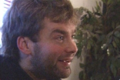 Kuva: Jalkapallovalmentaja Pasi Rautiainen. (1997) YLE kuvanauha.