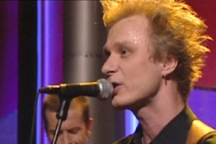 Kuva: Ismo Alanko vuonna 1998. YLE kuvanauha.